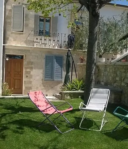 Il Cappero فندق مبيت وإفطار رابولانو تيرمي